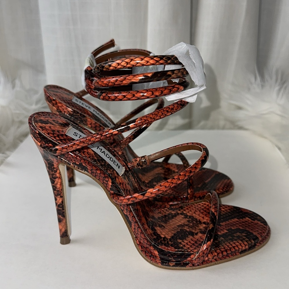 Steve Madden Exotica Orange Snake Print Heels - Picture 4 of 8